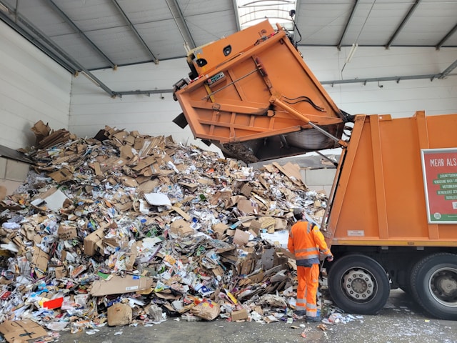 Recycling & Waste Management - Alexander Magnettechnik